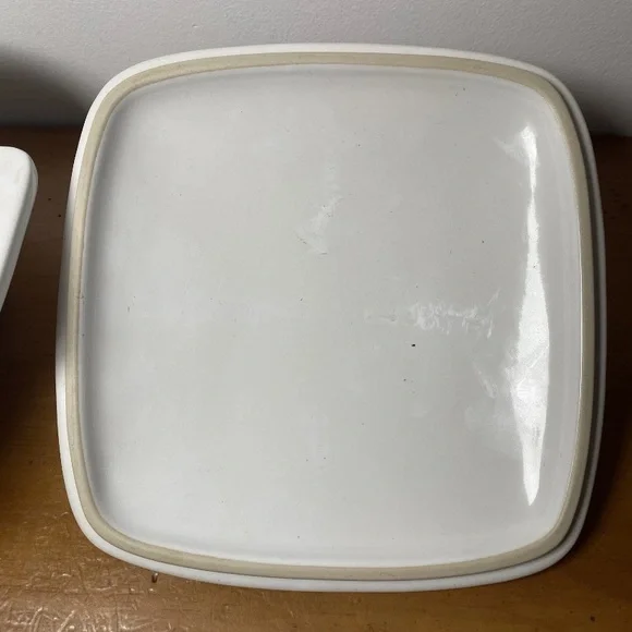 Corelle Coordinates Black Simple Lines Stoneware 2 1/2 Quart Casserole Dish /Lid - Picture 5 of 10